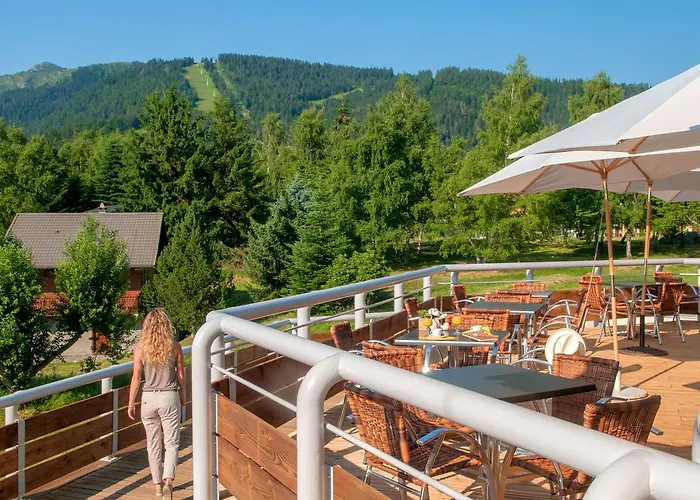 Village Le Tarbesou - Pied De Piste Station Ax 3 Domaines Акс-ле-Терм